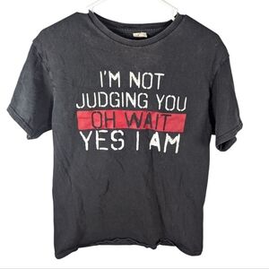 Y2K Funny Humor Im Not Judging You Goth Grunge Alternative Tshirt Size Medium